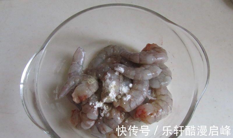 虾仁|一个人吃饭，我从不叫外卖，这菜自己在家就能做，营养又健康！