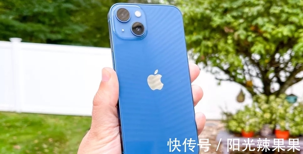 虚荣心|iPhone13终于现货，标配版5999元可直接购买，网友：终于等到了