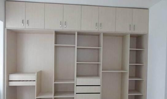 收纳|为什么越来越多人衣柜不装到顶了听内行人一说,后悔知道太晚了