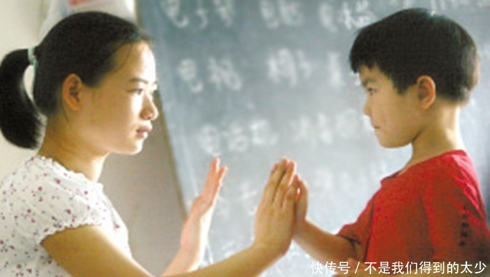 女宝宝|男孩最佳入学年龄不是6岁,“错龄”入学,对男孩发展更好!