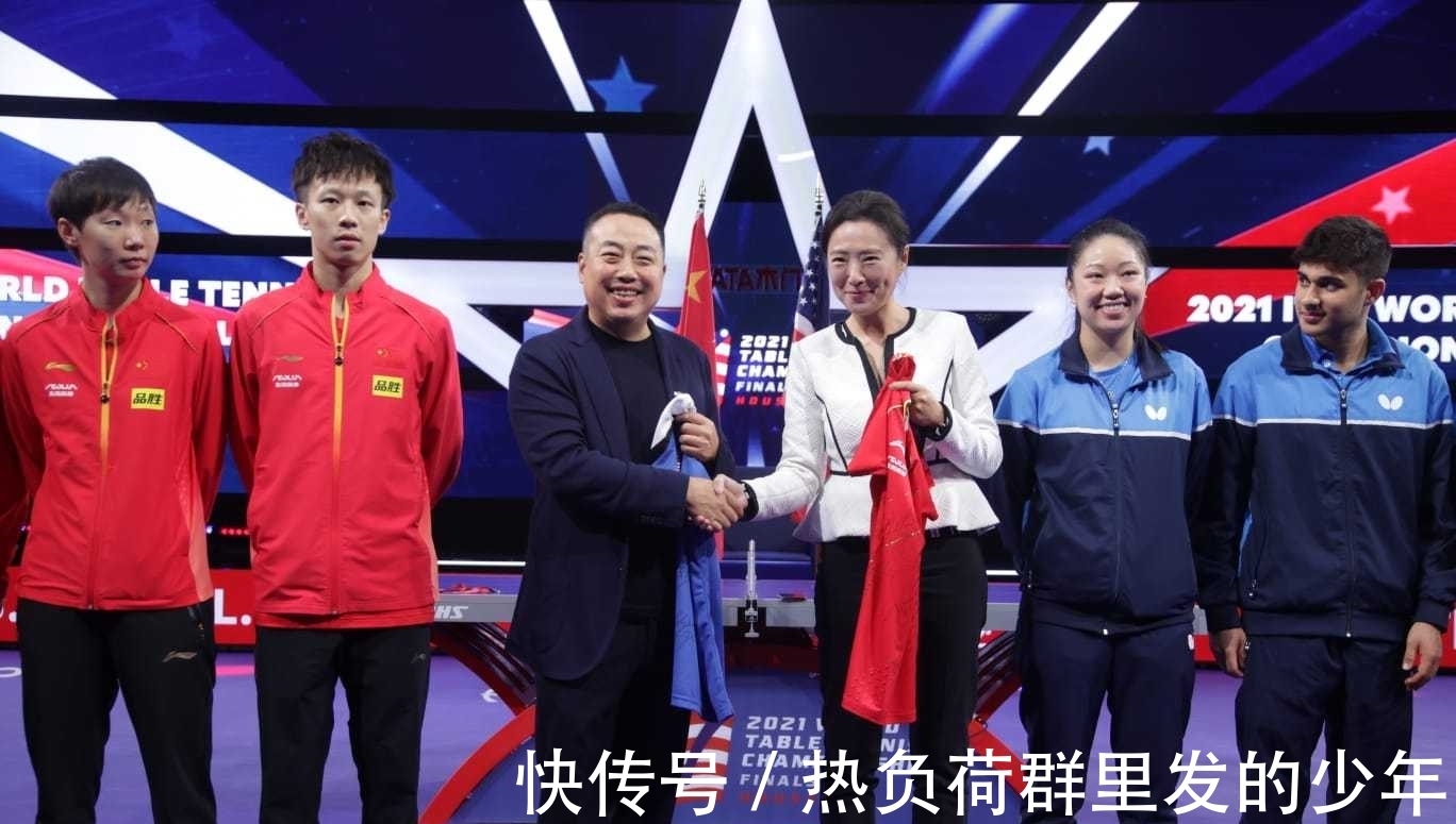 美国队|美国女将搭档中国世界冠军!盯着林高远,笑到合不拢嘴,盼争奖牌