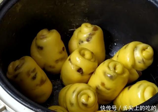 1斤面粉加4个鸡蛋,你最想不到的做法,比馒头简单,比馅饼好吃