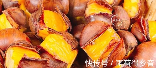 好吃|板栗好吃壳难剥老果农说教您一妙招,壳自动脱落,3秒钟剥1个!