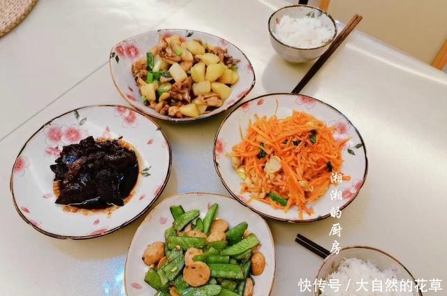 一家三口的晚餐,连第2天的便当都有了,顿顿吃光不浪费