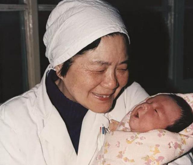 郑萌珠|国内首例“试管婴儿”,32年后现状如何?可能令很多人“失望”了