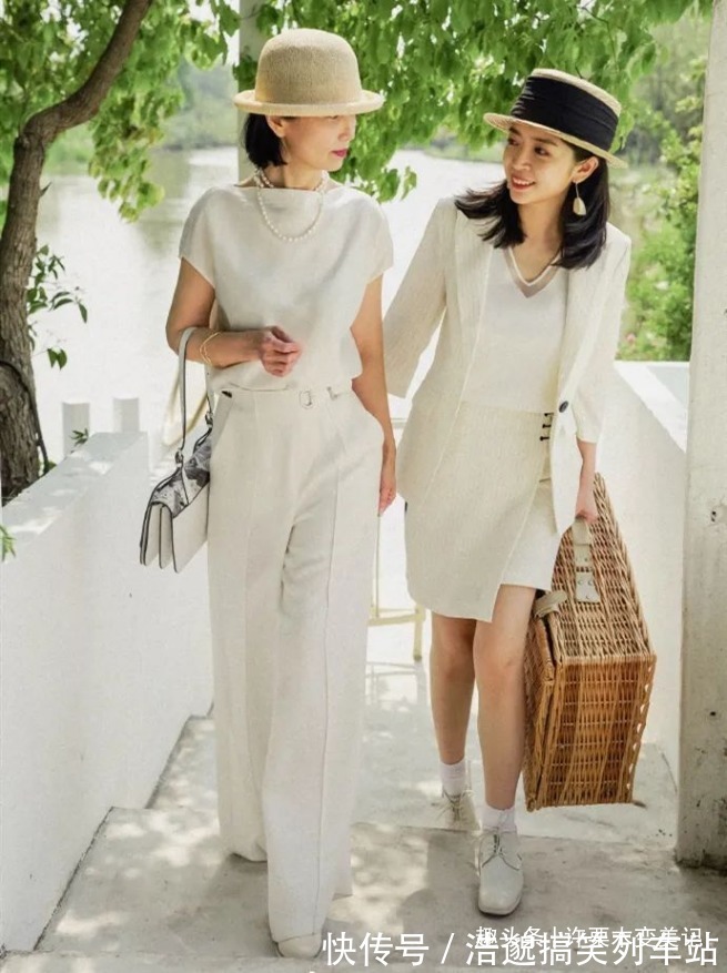 高级感 穿阔腿裤该怎么搭上衣?看三木妈亲身示范,优雅减龄超洋气