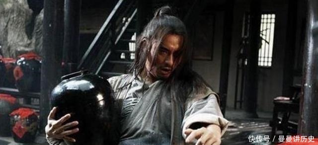 林冲|二十五斤重的枷锁,为什么武松可以打烂,卢俊义和林冲却不行