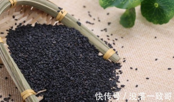 乌发|黑芝麻最大的功效不是乌发,是这几点特殊功效!胜过吃“补药”