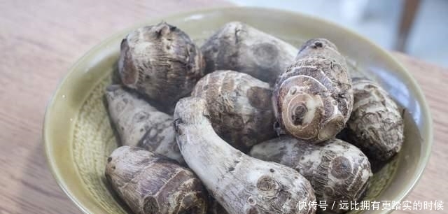 正月十五元宵节,家宴菜单已备好,5荤4素1汤上一桌,十全十美