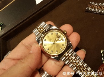 男人戴什么样的手表好?三款型男必备,好看又百搭的男士手表