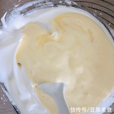 吃一次就上瘾的焦糖杏仁咸奶油蛋糕卷