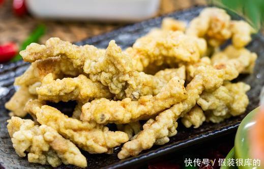 炸酥肉，到底用面粉还是淀粉？教你一招，外酥里嫩，好吃不回软