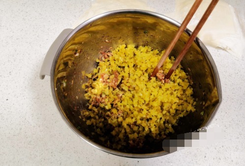 提鲜|馄饨我家每周必做,要想馅儿鲜香必须加点这调料,提鲜效果特别棒