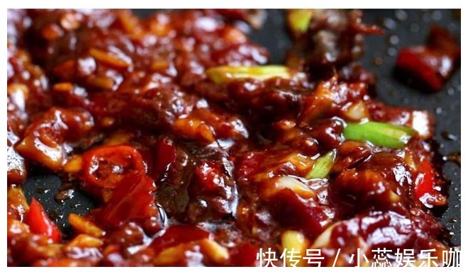 茄子|红烧茄子总不入味?教你一招,鲜香适口特下饭,大人小孩都喜欢