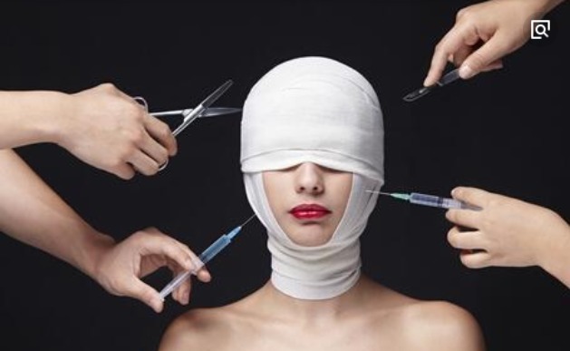 手术|手术割了双眼皮的人,老了之后有什么影响看完真要留意了