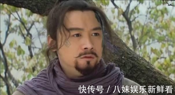 梁山&水浒传中,林冲和杨志步战40回合,谁的武功更强?王伦心里最清楚