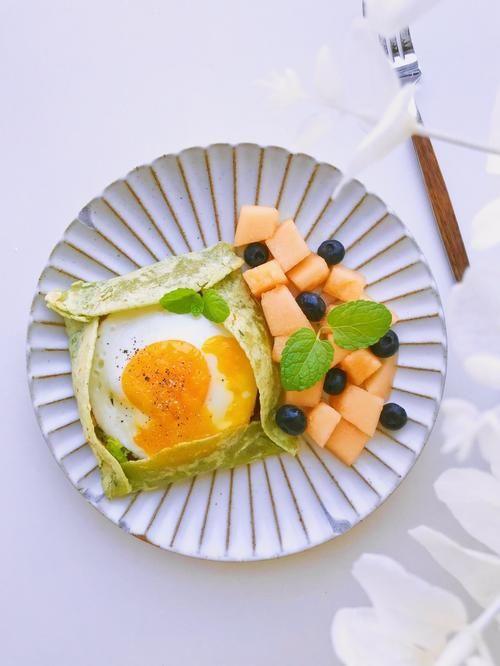 在家这样做卷饼，营养搭配很均衡，再也不去上街买了