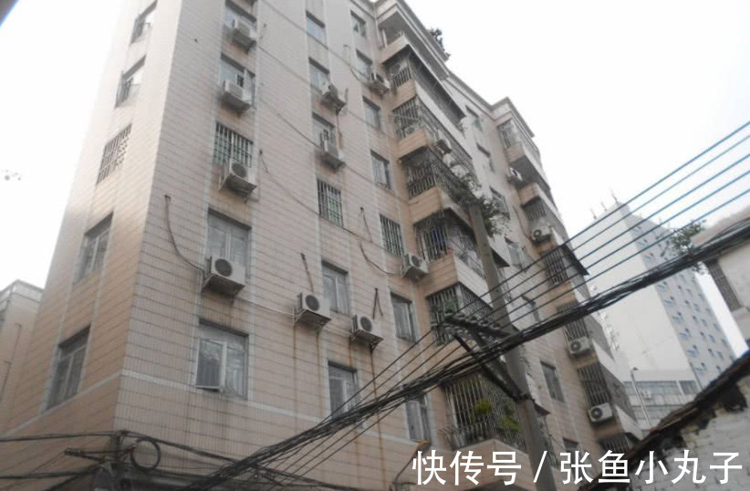 楼层|买房时,选“顶层”还是“中高层”?听售楼经理一番话,点醒了我