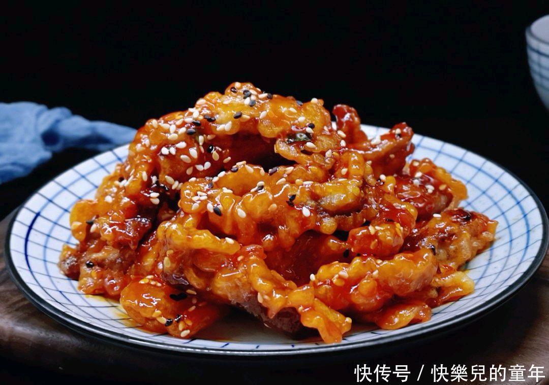 酸酸甜甜的口感再配上一碗米饭,孩子天天吵着要吃,下饭必备