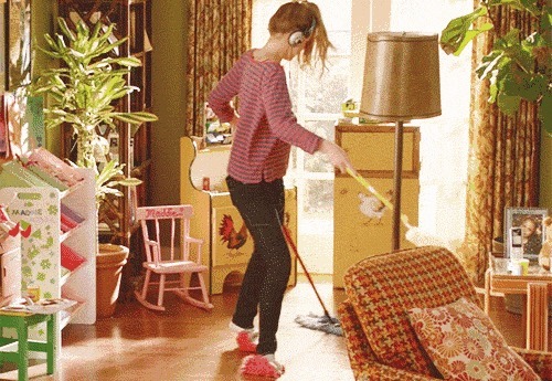 满屋子头发难清理,聪明的女人这样做,家里一根发丝都没有