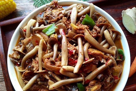 秋天，这肉要多吃，1斤猪肉能买它3斤，营养极高，炖着吃最香