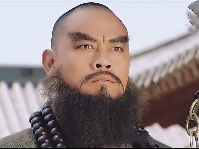 水浒$水浒中有位高手,十招之内能生擒武松鲁智深,林冲见他转身就走