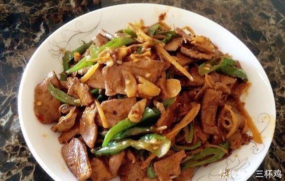 孩子营养跟不上，多吃的菜，补气补血，预防贫血，还能保护视力