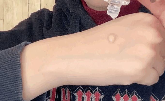 保湿|看着细腻有光泽的天生好皮肤,做对了啥?