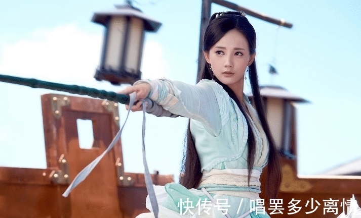 神雕侠侣!《神雕》中有一漏洞,此人登场就堪比五绝,后来莫名沦为二流高手