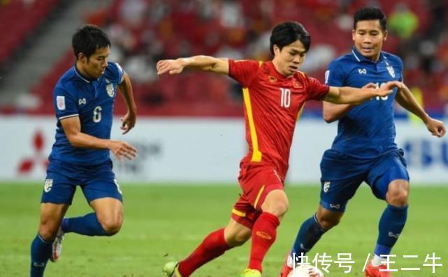 半决赛|0-2!亚洲鱼腩轰然出局,无缘决赛+卫冕失败,国足12强赛重大利好