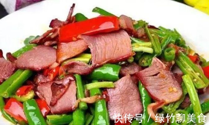 红烧肉|美食推荐青椒腊肉,腐竹炒肉片,千张红烧肉,豉汁蒸凤爪的做法