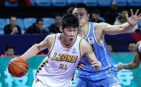 常規(guī)|常規(guī)兩雙！胡金秋貢獻26分12籃板1搶斷