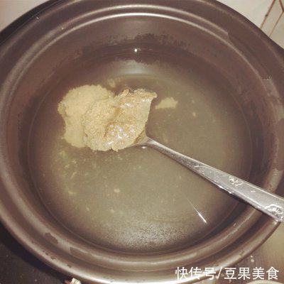 上桌前不被看好的大酱汤，吃完却逆风翻盘