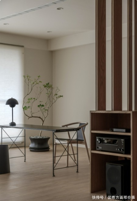 投影仪|看完他家160㎡极简风 ，心中好看的标准又被刷新了