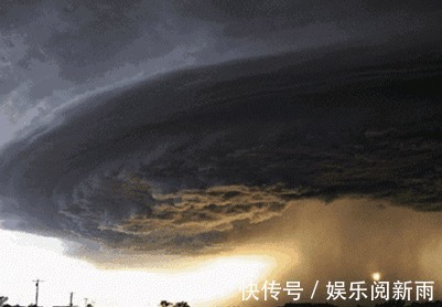 |搞笑GIF:兄弟 对不住了 等我结婚的时候你记得过来