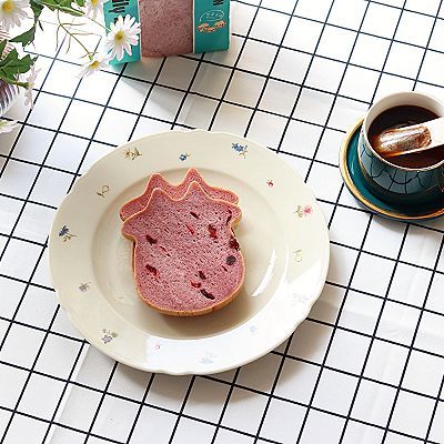 蔓越莓牛牛吐司|紫薯蔓越莓牛牛吐司