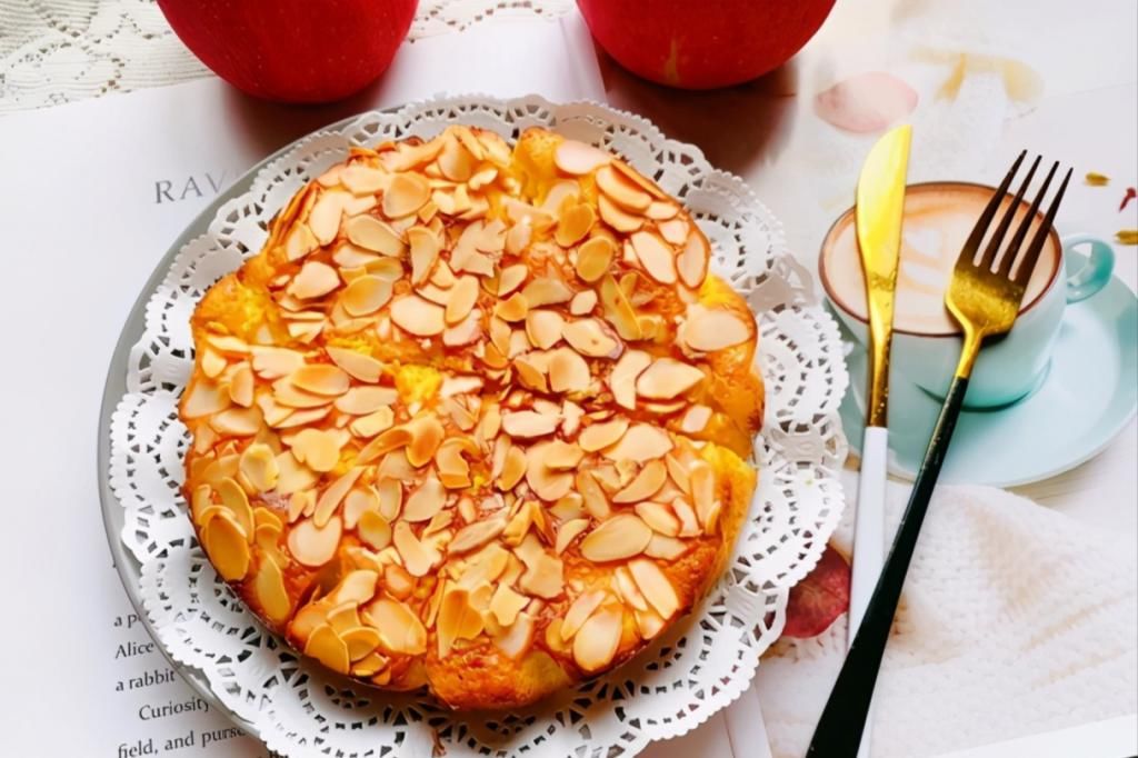  苹果|网红苹果千层蛋糕，奶香浓郁，不用打发就能搞定