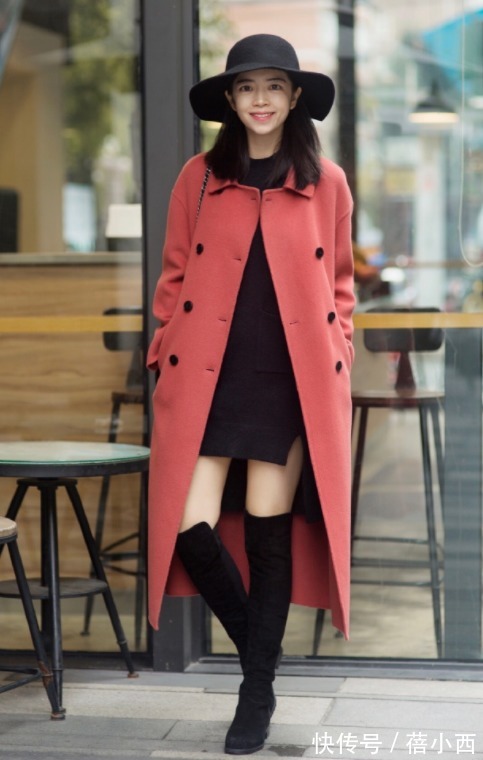 马丁靴|奔三奔四的女人,建议多穿大衣+“长筒靴”或“短靴”,时髦洋气