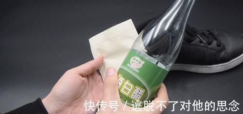 纸巾|为什么出门时要塞一张纸巾,好多人还不懂怎么回事,真的涨知识了