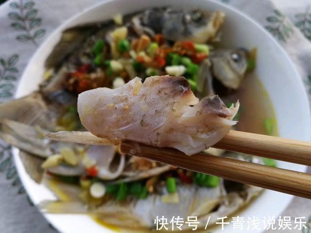 剁椒|把鲫鱼清蒸了:味道不是一般的鲜,做法还简单