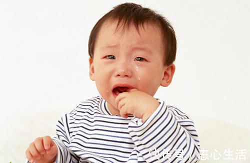 乐乐|李玫瑾教授:孩子遇到事情就哭,家长要第一时间说这句话