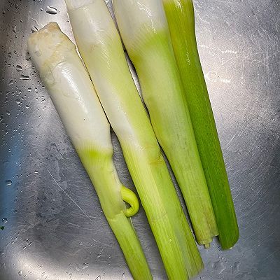 茭白|茭白炒腊肉