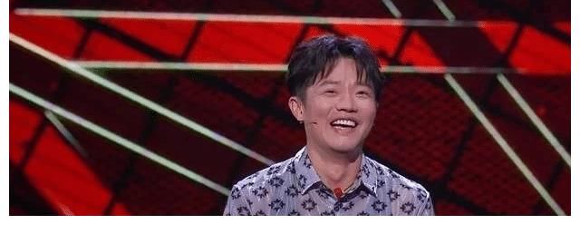 脱口秀大会|曾毅的高光时刻来了,一直被人忽视的曾毅,这次在《脱口秀大会》做了主角