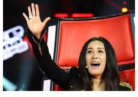 那英|那英：6届导师感触深，《中国好声音》10年之际亲自撰写评论文章