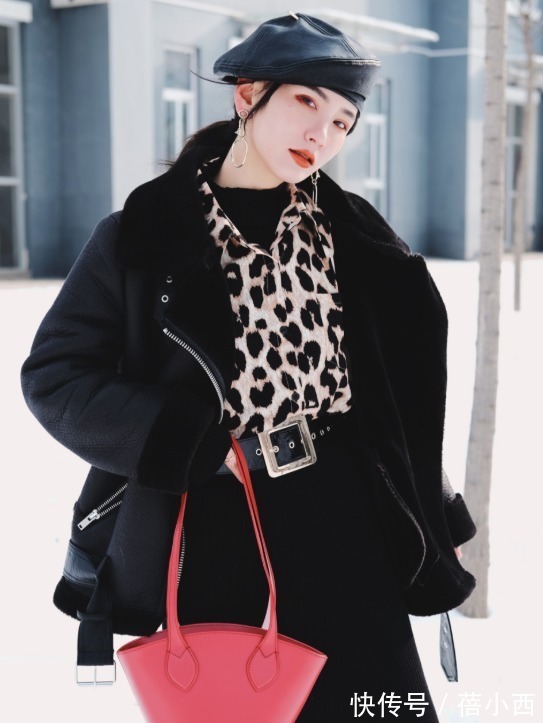 半身裙 冬季穿搭要有女人味,试试“毛茸茸的外套”,精致与温柔感都有了