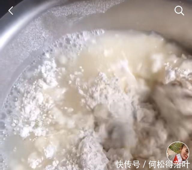  甜饼的制作方法虽然很简单，但是它承载着童年的记忆