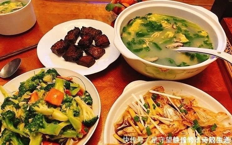 女生|中小学生身高变硬伤,达不到标准怎么办?是运动还是食补