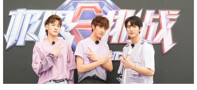 在偶練一輪游，還和徐藝洋拍過戲，參加《少年之名》依舊沒有鏡頭