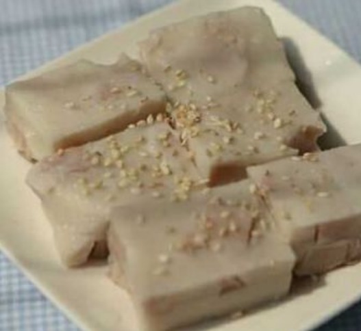 老太|女性不想老太快,多吃此物,头发变黑了,皮肤细腻了,子宫会更好