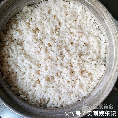  肉食者|腊味煲仔饭――做出好吃的饭原来可以这么简单！#肉食者联盟#